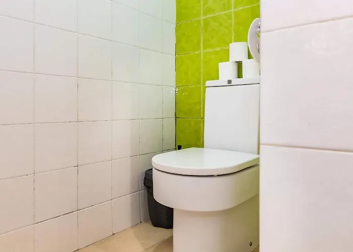 Fridays Flats Dreamy Duplex - Stylish Loft 3*